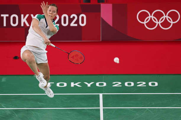 初中羽毛球教案模板范文：双打配合与攻防策略