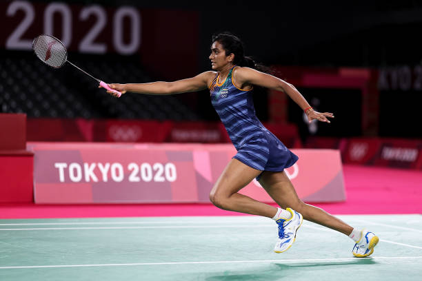 羽毛球装备揭秘：黄雅琼的球拍磅数及穿线技巧