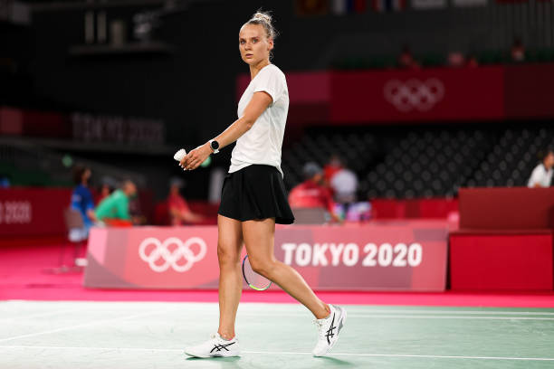 快乐学羽毛球：少儿训练图解教程