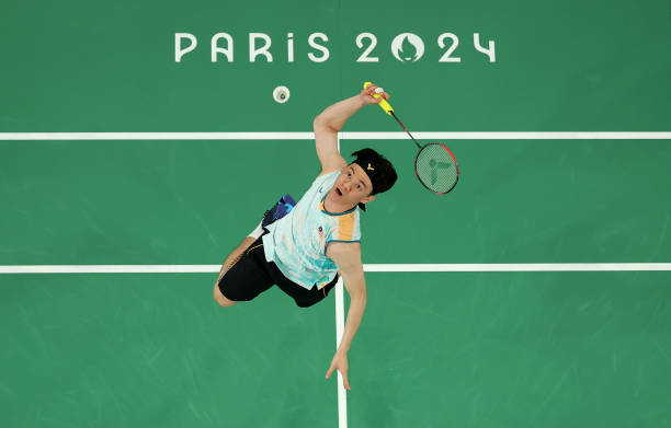 羽毛球场地面积与周边安全区：国际标准要求