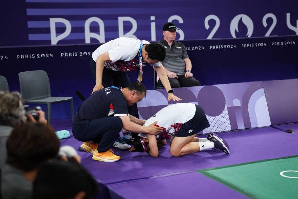 羽毛球新手必看！基本打法招式视频教程（从入门到掌握）