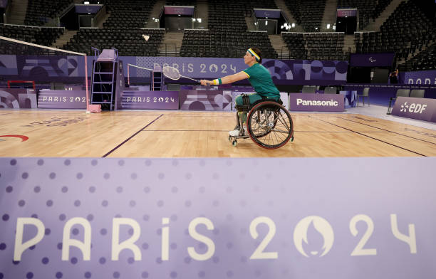 羽毛球场地的尺寸误区：常见错误测量与正确规范