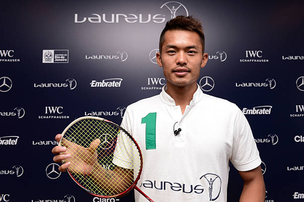 羽毛球双打发球顺序规则解析：裁判视角