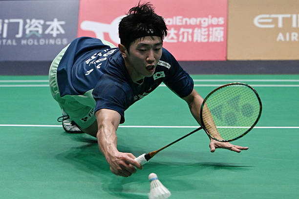 羽毛球馆投资预算：场地租金、装修、体育成本一览