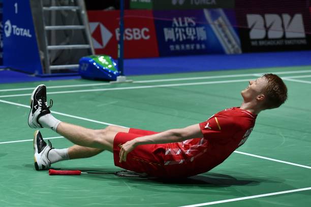 羽毛球发力不对？3个练习帮你快速纠正！