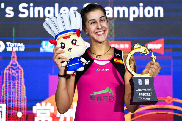 百元级羽毛球拍测评：哪些品牌真的物有所值？