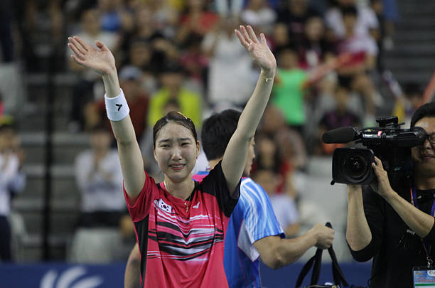 “光头”是标志也是实力：探访新加坡羽毛球教练团队