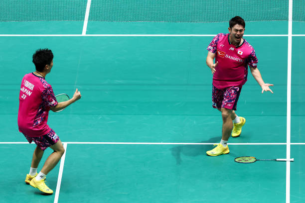 儿童羽毛球拍选购指南：如何根据身高选择合适尺寸