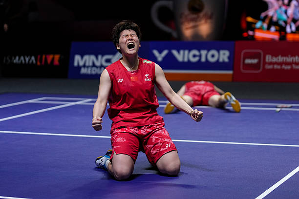 羽毛球拍品牌推荐：不同打法如何挑选合适的球拍？