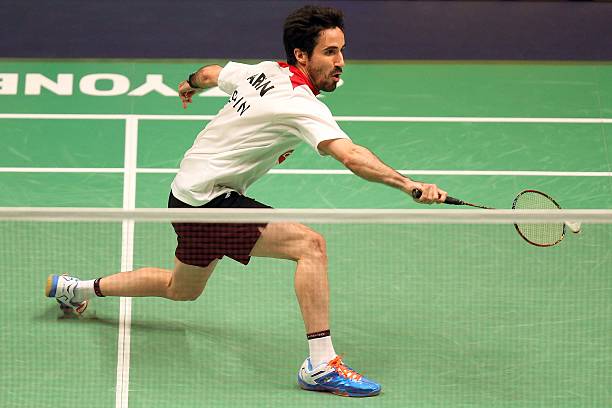 高远球挥拍慢动作解析：手肘、手腕、发力点全细节教学