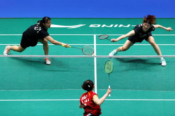 4U羽毛球拍重量实测：主流品牌哪款更轻便好打？