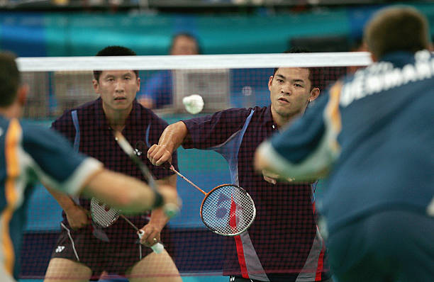 羽毛球单双打场地如何划线？3分钟视频轻松掌握