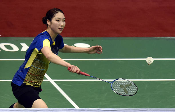 羽毛球拍4U和5U怎么选？新手必看的选购指南