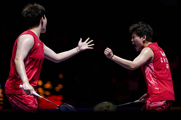 羽毛球扣球与杀球的区别：你真的了解吗？