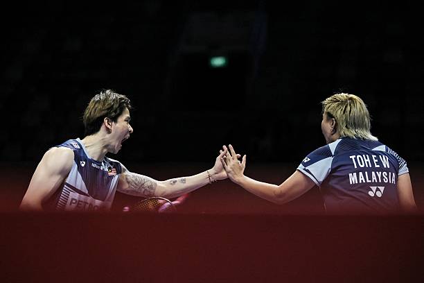 拒绝智商税！100元左右羽毛球拍选购避坑攻略