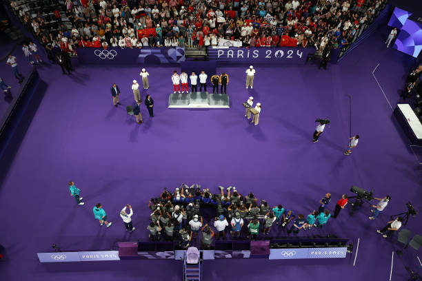 预算有限？这些高性价比羽毛球拍让你轻松入门！