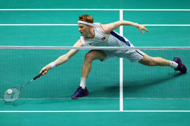 从入门到高端：各品牌羽毛球拍选购指南与对比分析