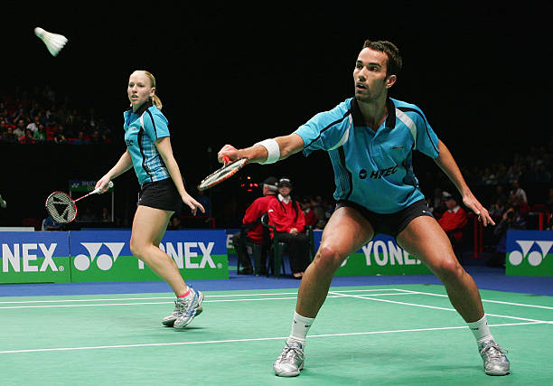 羽毛球单打比赛得分规则：如何判定有效得分与失分