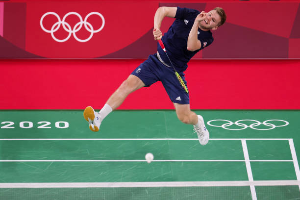 从出道到世界第一：安赛龙的羽球王者之路