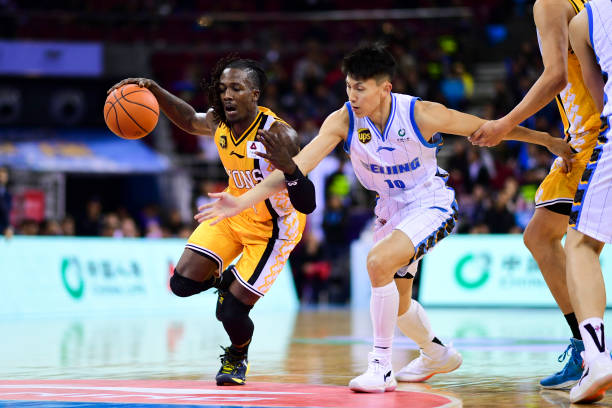 篮球教会我们：一个人的力量有限，但团队的力量无穷