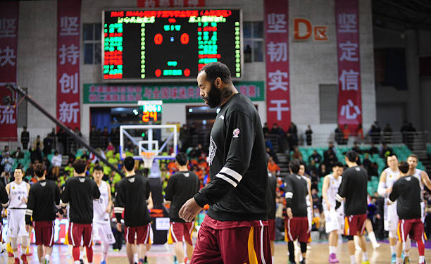 NBA球迷必备！快手免费提供高清全场录像，精彩不间断