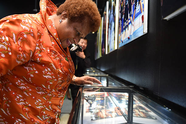 篮球篮板技巧：预判、卡位与弹跳的完美结合