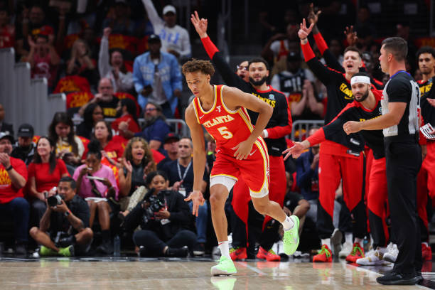 青岛双星男篮教练组调整，新助教加盟引关注