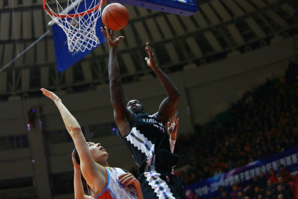 勇士队考虑交易维金斯，多支球队表达兴趣