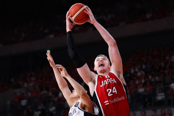 意大利篮球鞋如何将运动与高端时尚融为一体