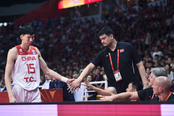 图解控球后卫的进攻组织与传球路线