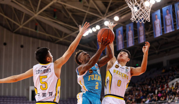 库里中国行节目内容大揭秘：互动、训练与表演赛