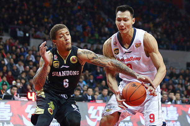 篮球大小球技巧100%训练法：提升你的球场表现