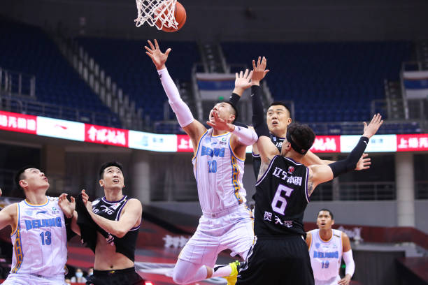 剖析nba免费直播在线直播软件手机版中的竞争策略：如何在红海中脱颖而出？