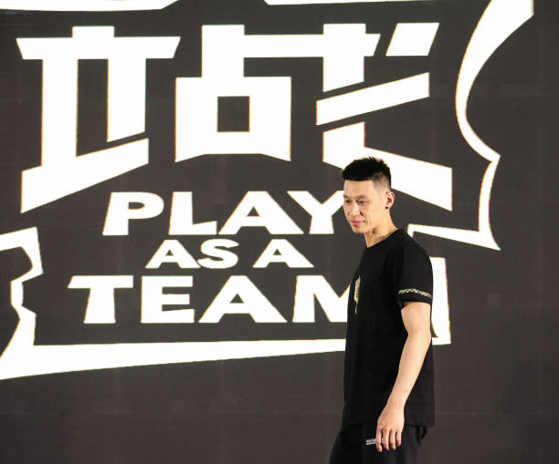 随时随地看NBA！手机搜狐网无插件直播全攻略