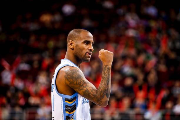 实战上篮技巧30招：视频教学提升你的比赛表现