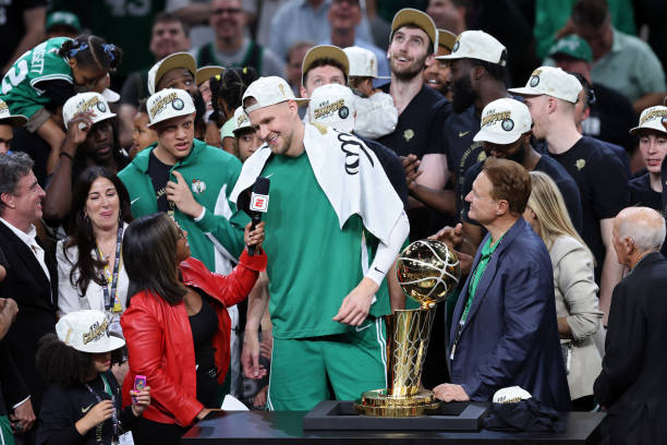 篮球场上1-5号位分别代表什么？新手必看！