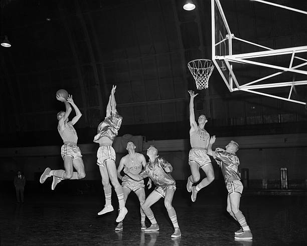 今日NBA赛程指南：三场关键战役，谁能抢占先机？