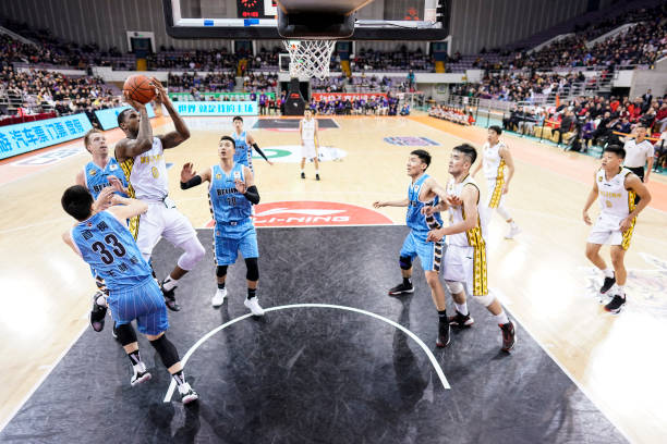 篮球场尺寸与高度：训练与比赛场地的必备知识