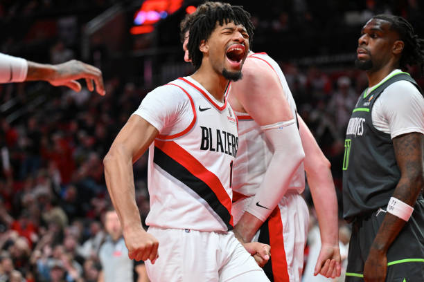 从巅峰到低谷：CBA扣篮王小前锋的玻璃人之路