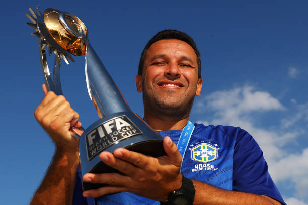 2025欧冠决赛倒计时：赛程时间表一览