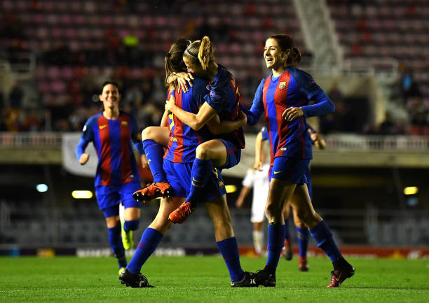 从曼联到尤文：C罗五大联赛奖杯全解析