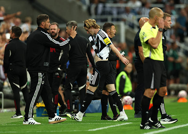 欧冠小组赛赛程公布：关键比赛时间与看点