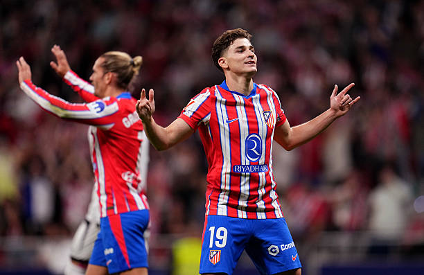 南美足球强国排名：传统豪强与新锐势力的较量