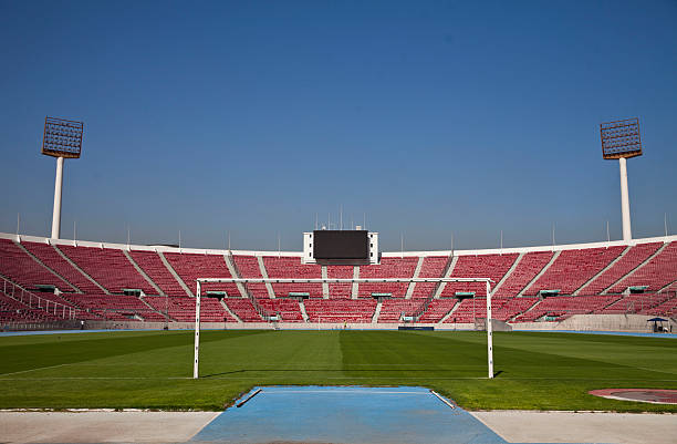 从GIF看传奇：齐达内马赛回旋如何戏耍防守球员