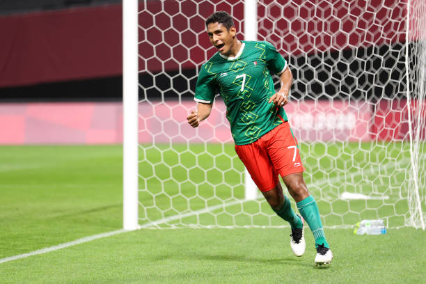 攻防兼备！贝林厄姆如何成为多特蒙德的关键先生