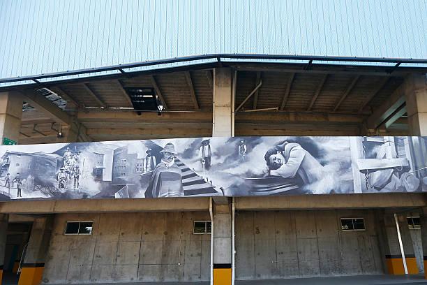 巴黎圣日耳曼天价续约：姆巴佩年薪创足坛新纪录