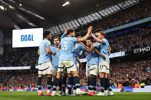 从阿根廷到意大利：马拉多纳如何在那不勒斯成为神话