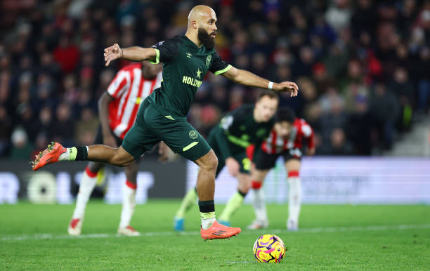 (侧重：攻击性视角，追求射门效果)