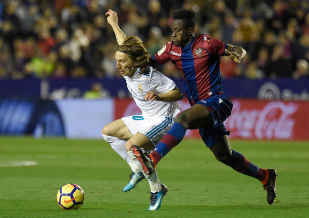 想知道今晚欧冠CCTV5是否转播？看这里！