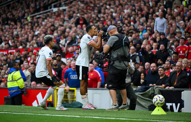 队友看了想打人！足球史上最离谱的乌龙球TOP10